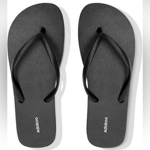Women’s Flip Flops # Size (8 and 6) Only
